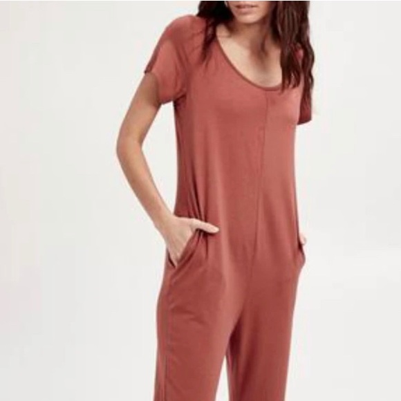 Pants - Smash and Tess Women’s size XXS Thursday Romper